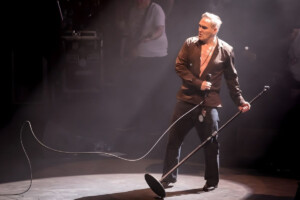 Morrissey has cancelled his fifth live show of 2026.