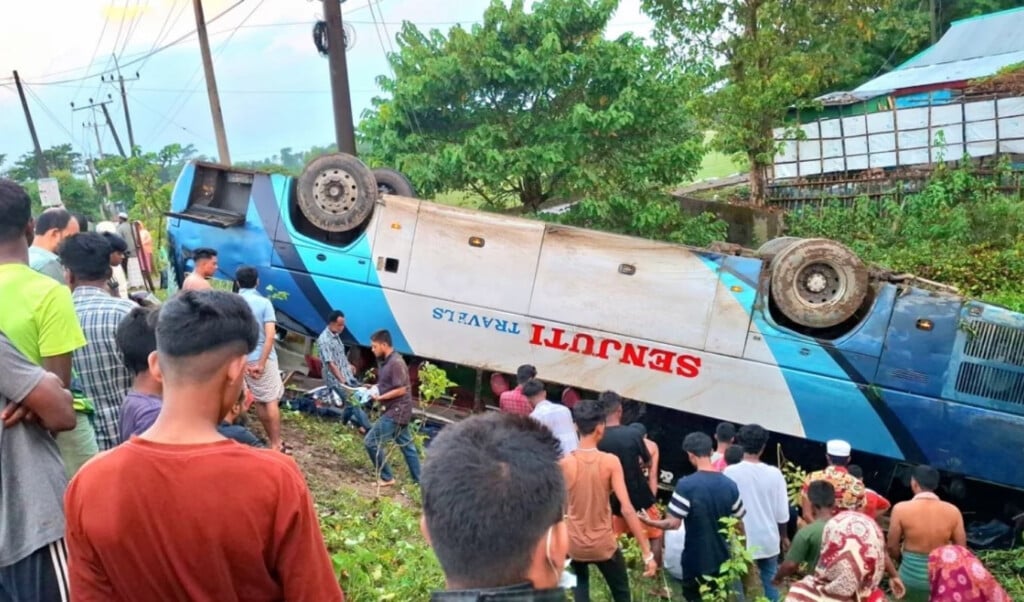 mother and daughter killed in bus accident in sunamganj Mother and Daughter Killed in Bus Accident in Sunamganj