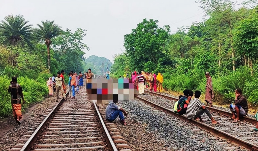 mother and son fatally struck by train in bogura Mother and Son Fatally Struck by Train in Bogura