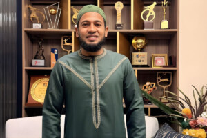 Mushfiqur Rahim Stranded in Saudi Arabia, Minister Provides Update