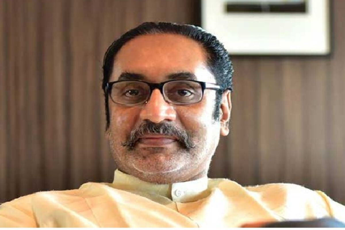 Mysterious fire at Pinaki Bhattacharya’s house gate in Bogura