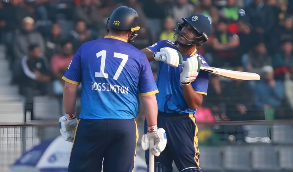 naeem russington demolish dhaka capitals Naeem-Russington Demolish Dhaka Capitals
