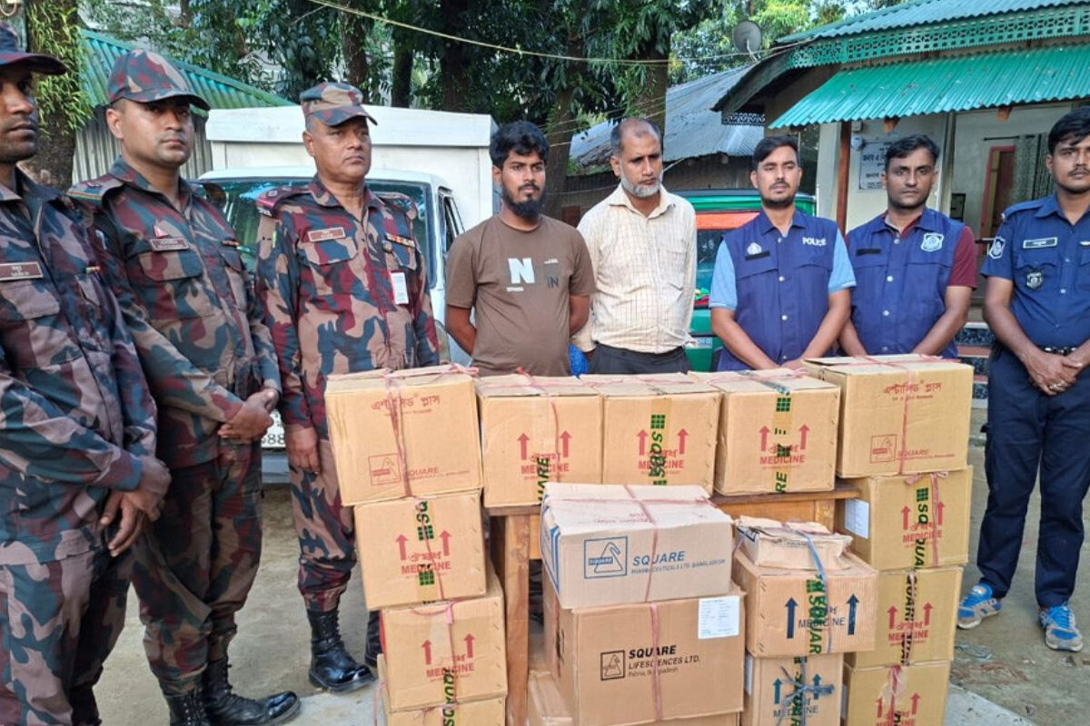 Nearly 400,000 Taka Worth of Medicines Seized, Three Smugglers Arrested