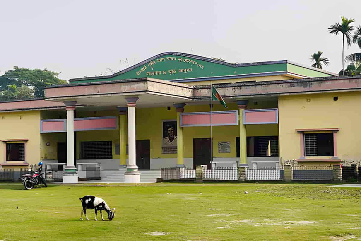 Neglect Endangers Bangladesh’s Bir Sreshtho Memorials and Libraries