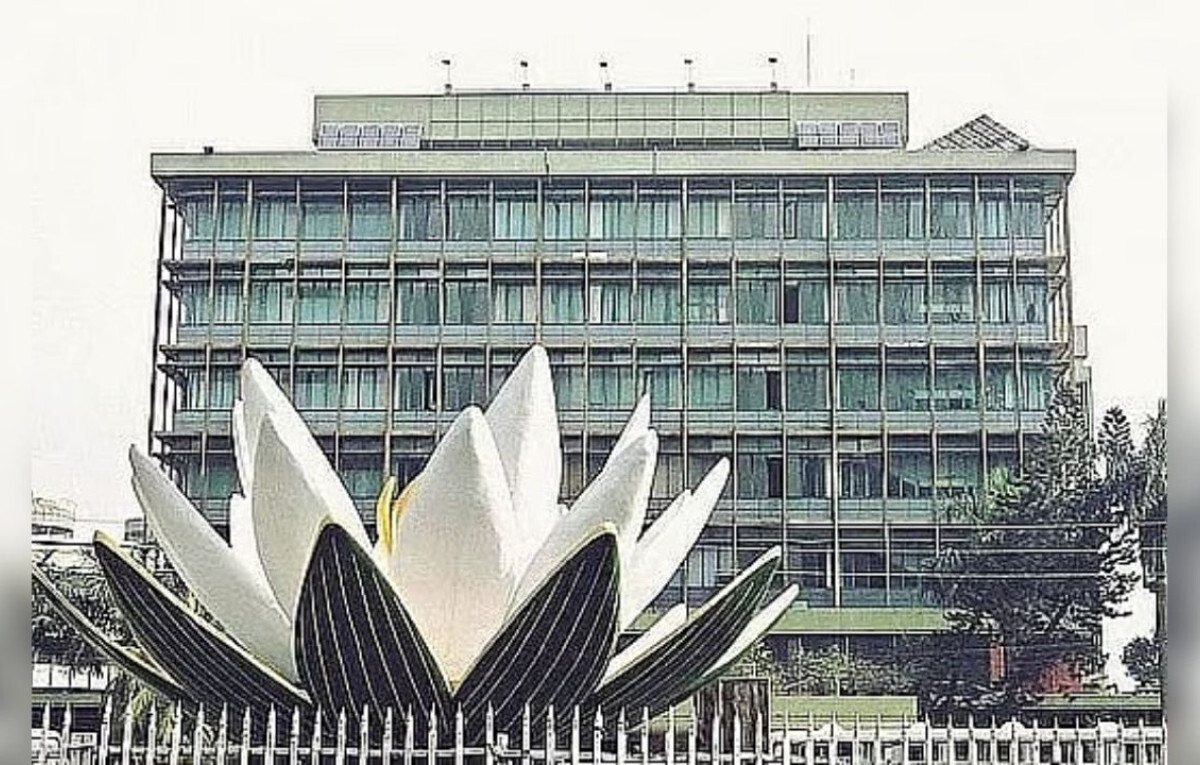 New Debt Restructuring Policy for Ailing Shipbuilders