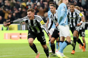 Newcastle Shock the Champions! Barnes Brace Stuns Manchester City