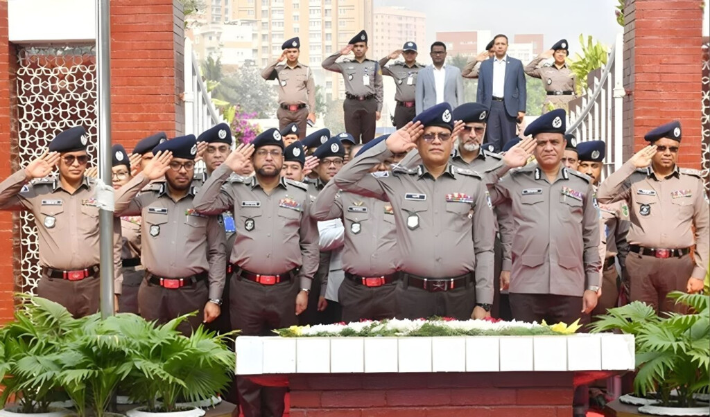 newly appointed igp pays tribute to war heroes Newly Appointed IGP Pays Tribute to War Heroes