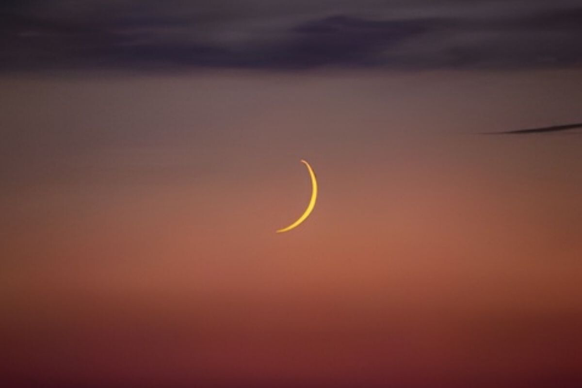 Oman announces the start date of Ramadan.