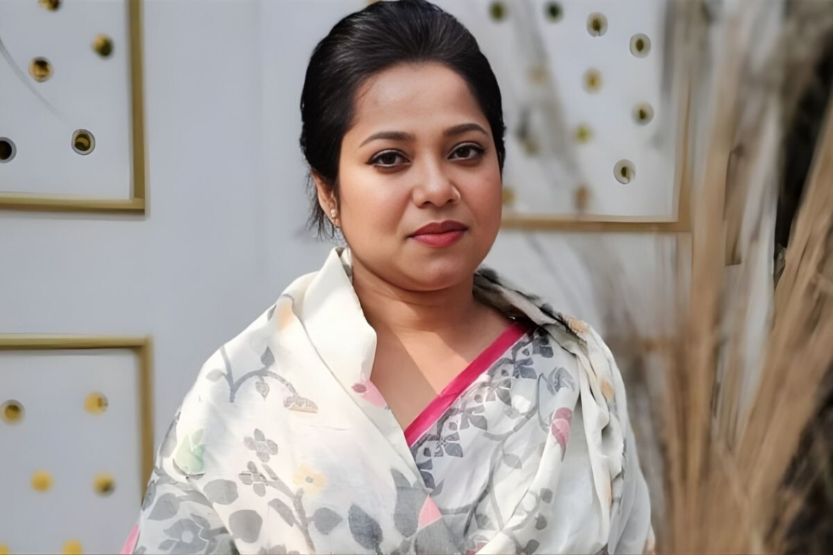 On Canadian soil, Dolly Sayantani reported the news herself