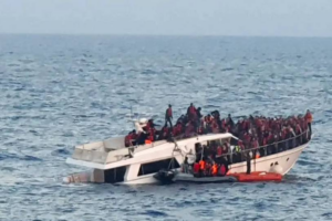One Dead, Ten Rescued After Migrant Boat Sinks Off Malaysian Coast