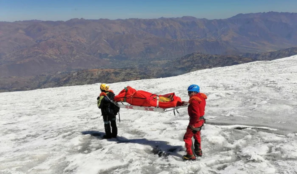 one mountaineer dead two missing in slovenia avalanche One Mountaineer Dead, Two Missing in Slovenia Avalanche