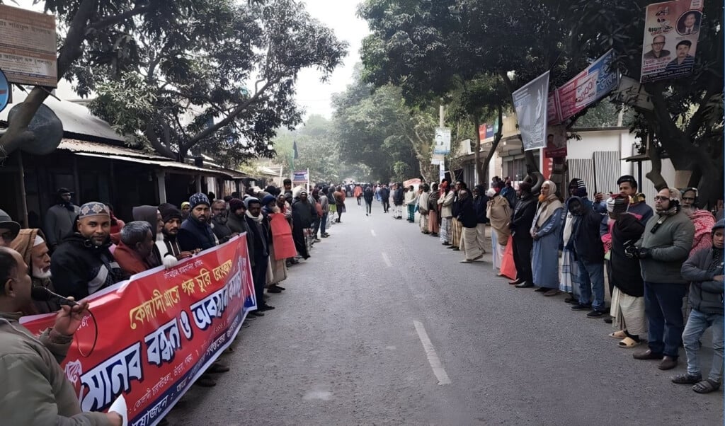 over 100 cattle stolen in a year and a half locals stage protest human chain Over 100 Cattle Stolen in a Year and a Half, Locals Stage Protest Human Chain