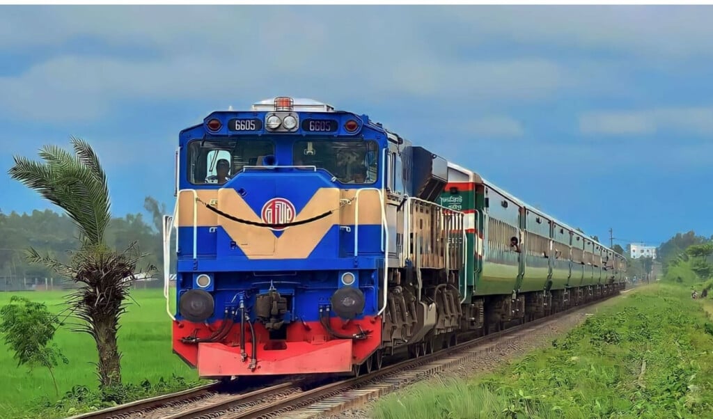 over 2000 fare dodgers caught in bangladesh railway sweep nearly half a million taka collected Over 2,000 Fare-Dodgers Caught in Bangladesh Railway Sweep, Nearly Half a Million Taka Collected