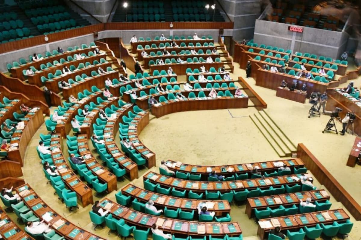 Over 500 Contenders Vie for BNP Women’s Seats