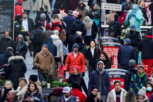 Over Half of US-Based Bangladeshi Families Rely on Benefits