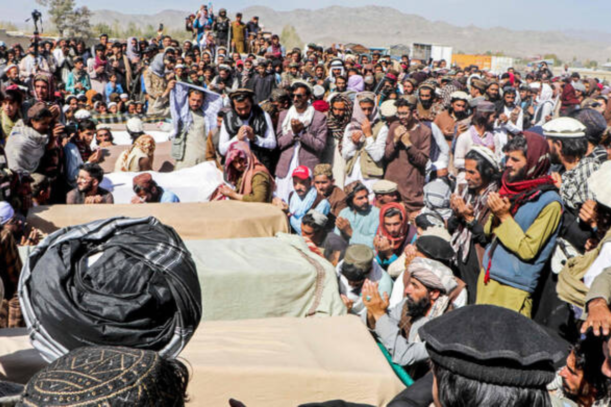 Pakistan and Afghanistan Begin Peace Talks in Qatar, Says Taliban