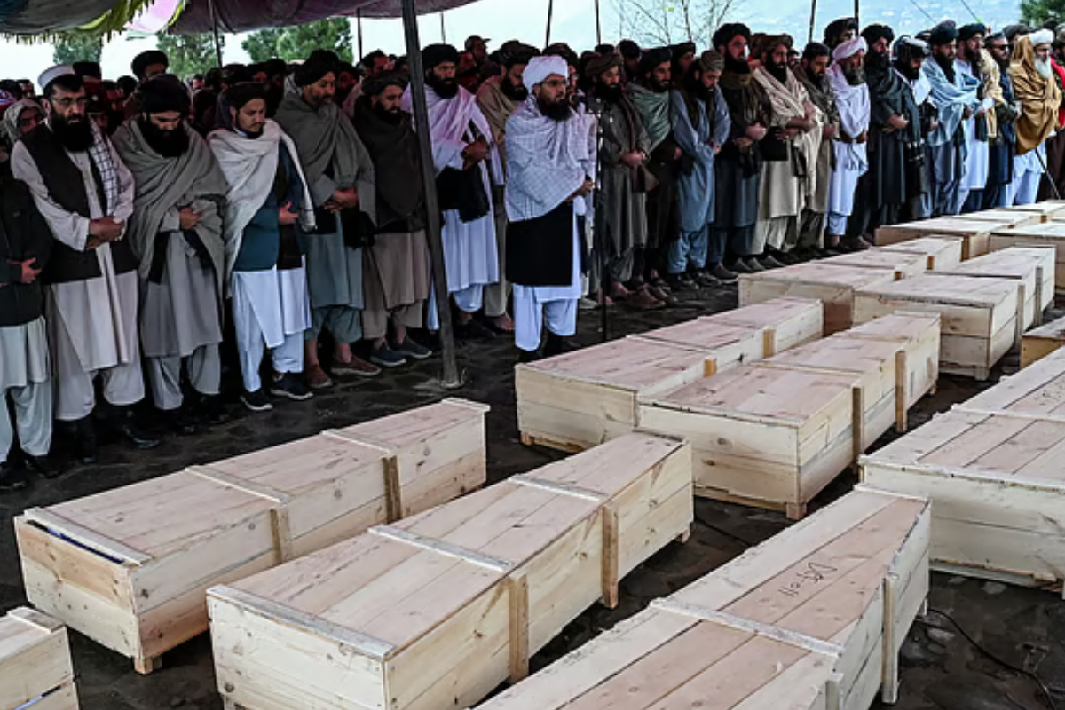 Pakistan Announces Temporary Halt of Afghan Operations