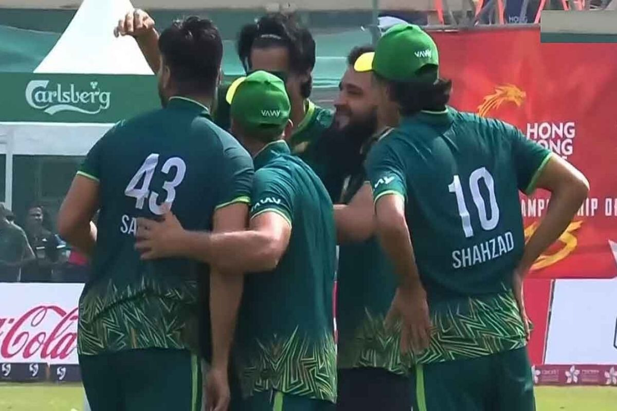 Pakistan Edge Australia by One Run to Reach Hong Kong Sixes Final