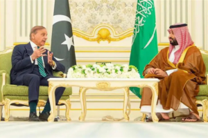 Pakistan, Saudi Arabia Ink Mutual Defence Pact