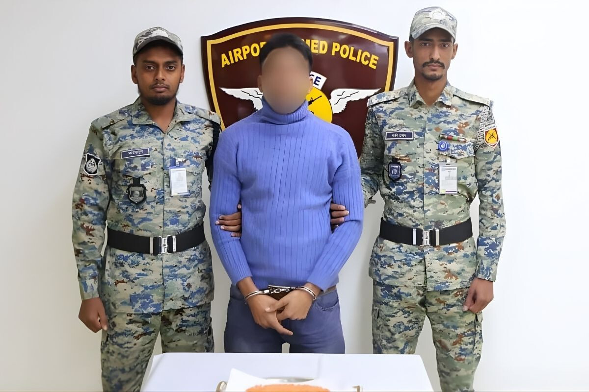 Passenger arrested at Dhaka airport with 969 yaba tablets