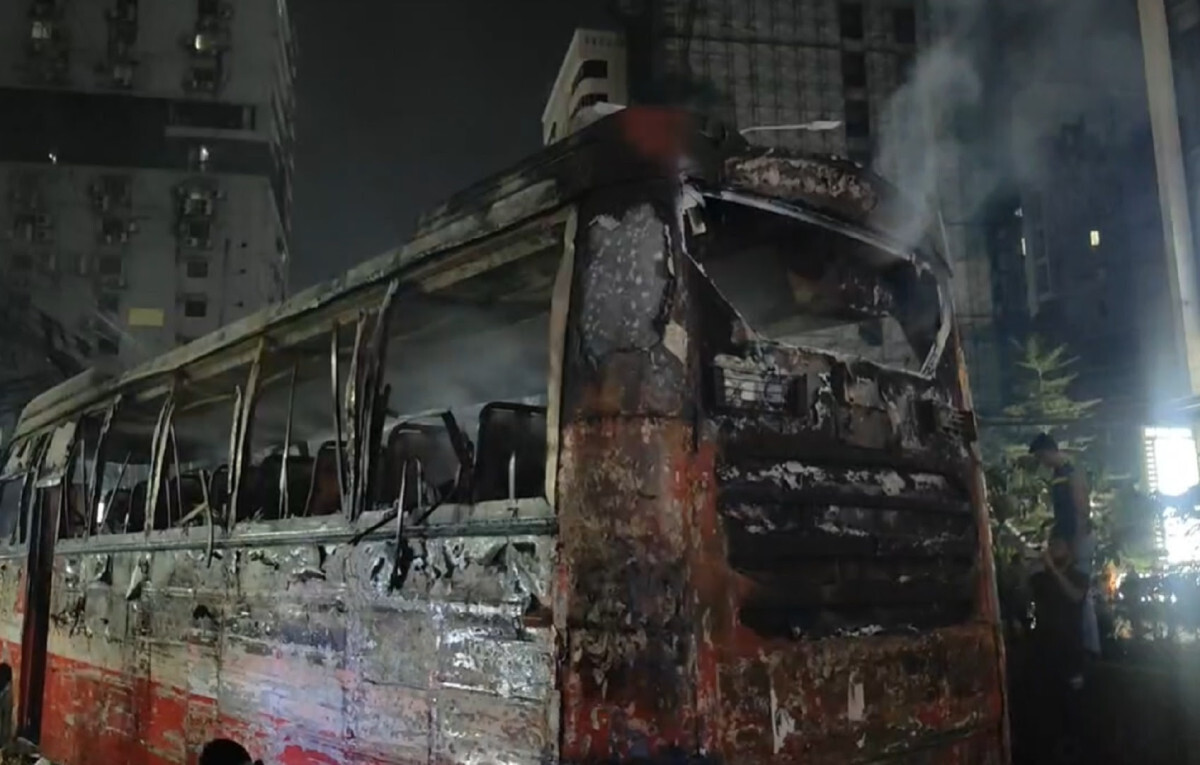 Passenger Bus Set on Fire in Dhaka’s Mohakhali