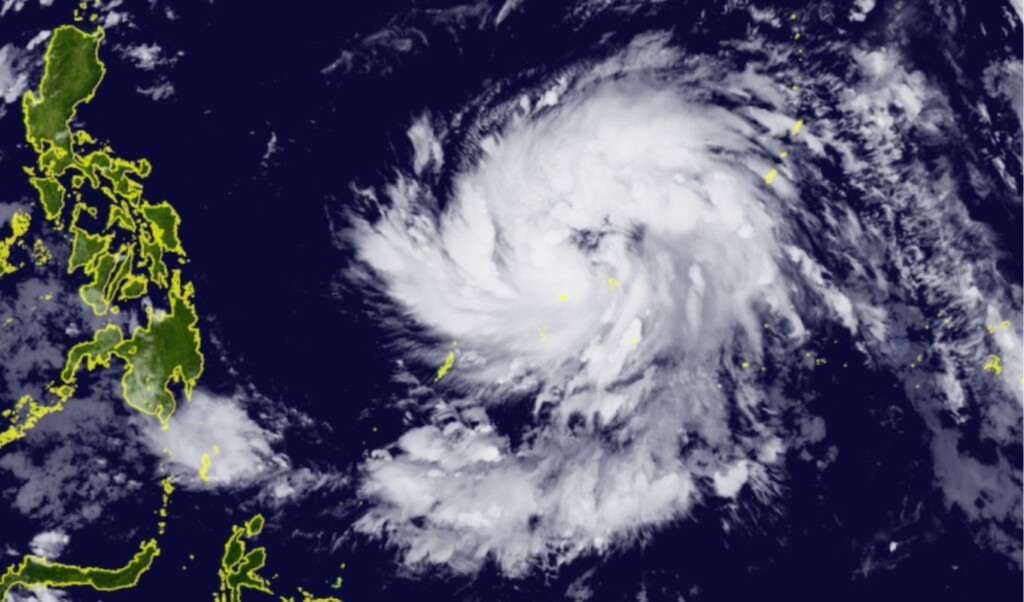 philippines on edge as super typhoon fung wong unleashes fury Philippines on Edge as Super Typhoon Fung-wong Unleashes Fury