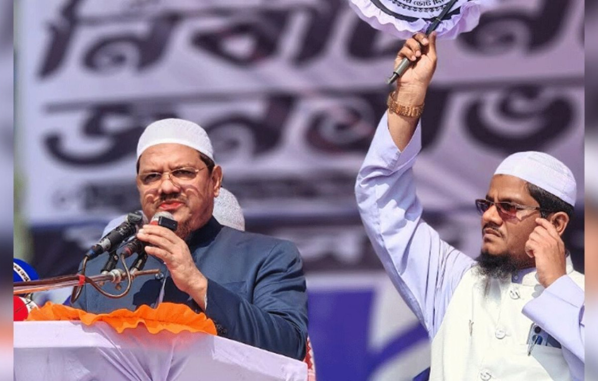 Pir of Charmonai Rejects Foreign Influence in Favour of Faith