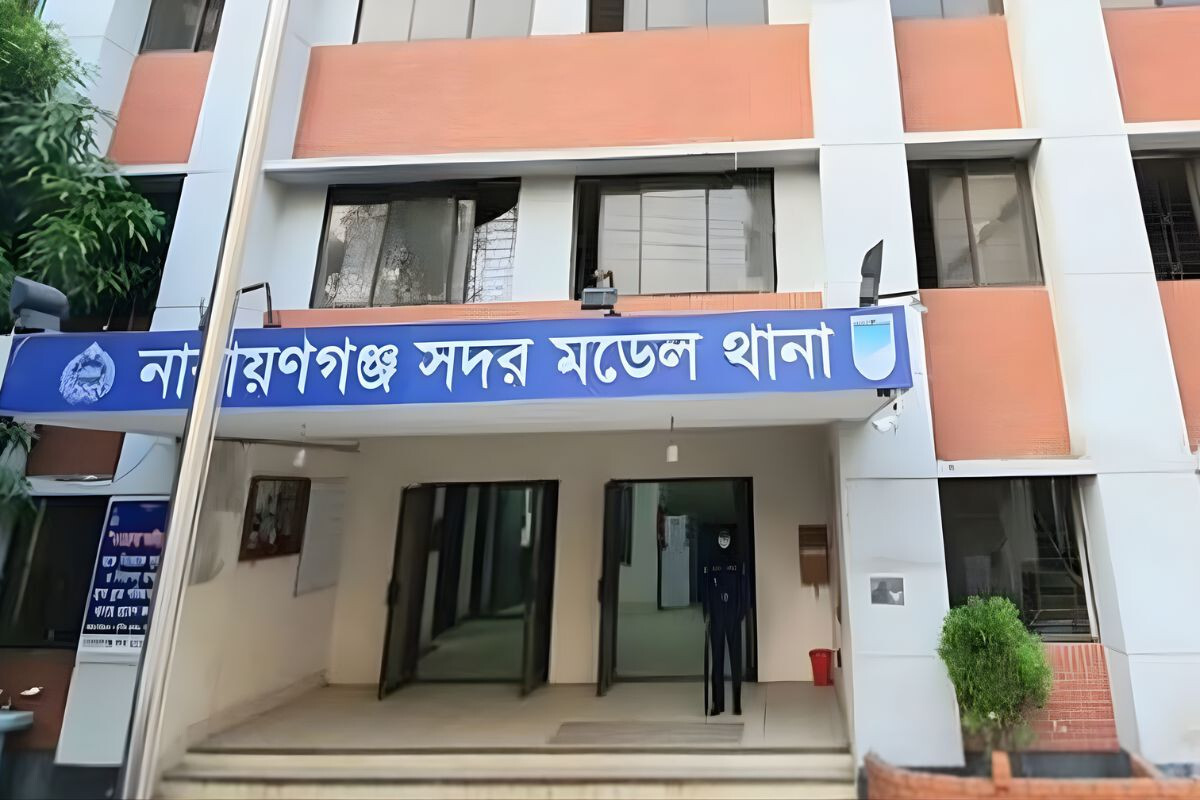 Police Officer Robbed of Service Firearm in Narayanganj
