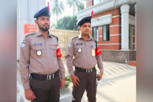 Police Seek Return to Traditional Uniforms