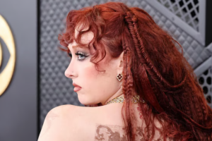 Pop Singer Chapelle Ron Stuns in Topless Look