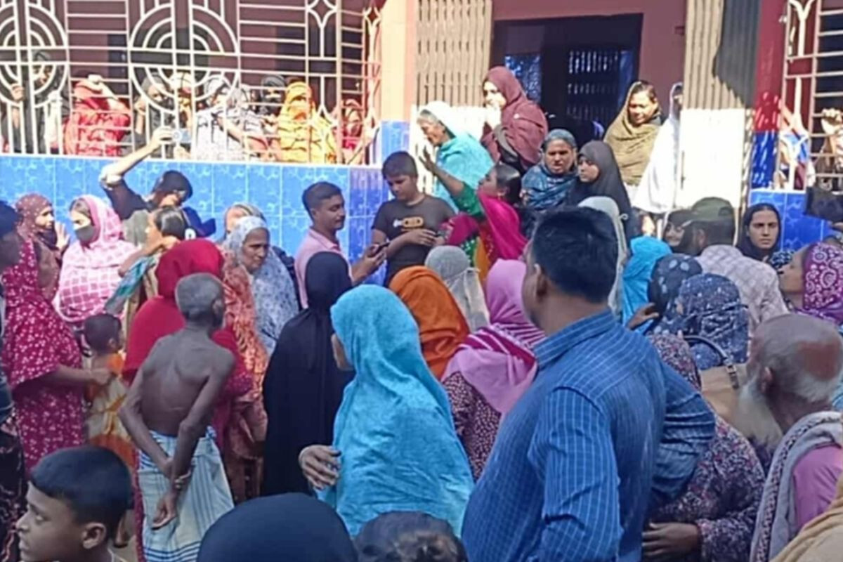 Prevented from Bringing Drugs Home: Mother and Younger Brother Killed in Stabbing