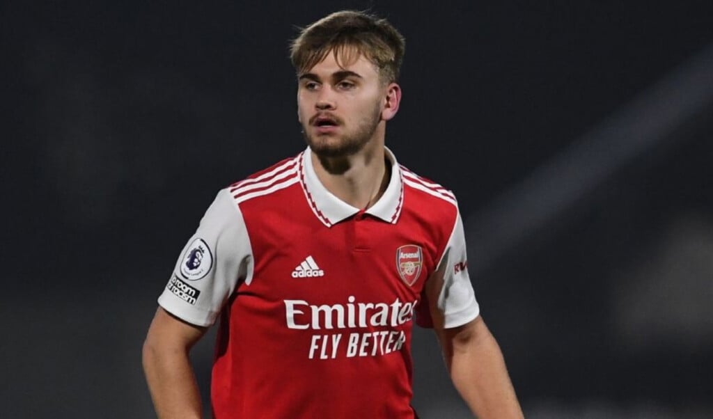 promising footballer dies following on field injury Promising Footballer Dies Following On-Field Injury