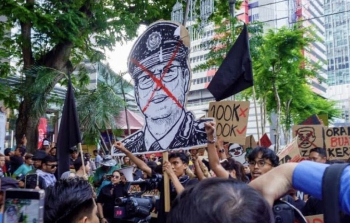 Protestors Demand Resignation of Malaysia’s Anti-Corruption Chief