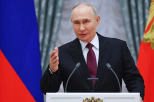 Putin Reaffirms Support for Iran