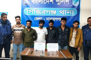 Raid in Siddhirganj: Six Arrested Ahead of Robbery, Weapons and Drugs Recovered