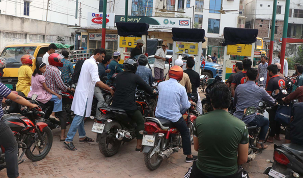 rajshahi petrol shortage sparks calls for army deployment Rajshahi Petrol Shortage Sparks Calls for Army Deployment