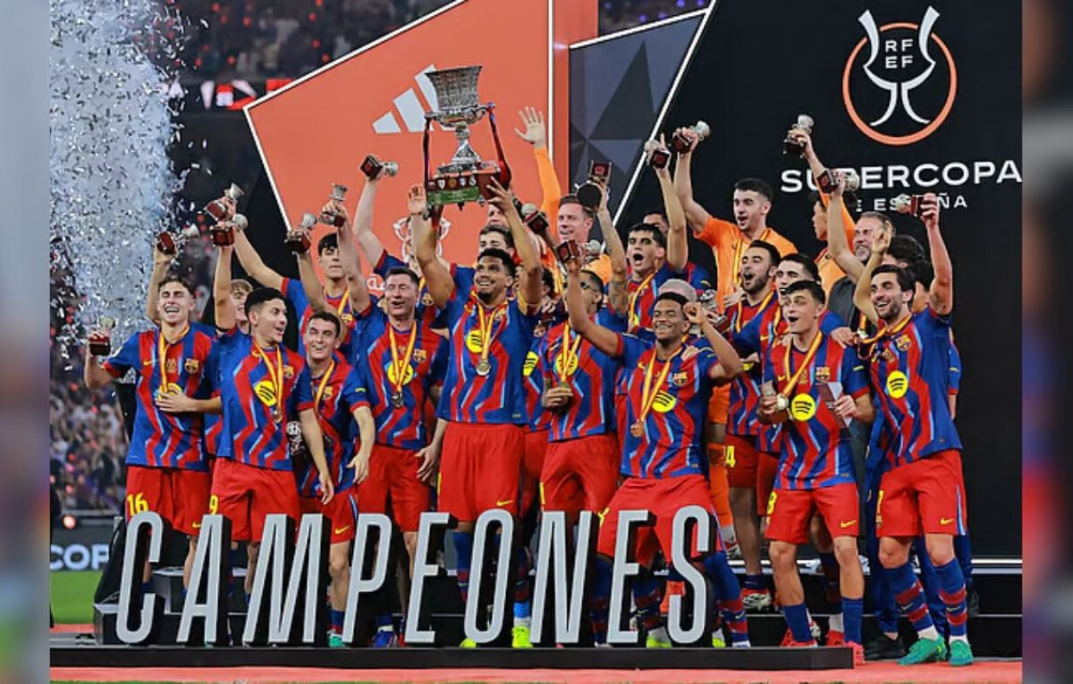 Raphinha Decides Five-Goal Desert Thriller in Riyadh