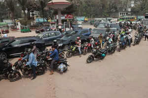 Rationing Ends: Public Transport to Receive Full Fuel