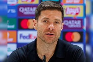 Real Madrid Sacks Xabi Alonso After El Clásico Defeat