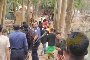 Repeated Clashes in Natore Village Leave Eight Injured