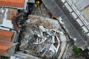 Rescuers Hunt for 59 Trapped Under Collapsed Indonesian School