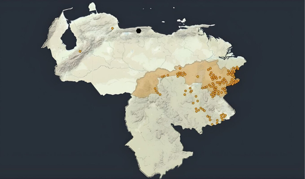 reserves of 644 metric tonnes of gold and 1295 million carats of diamonds Reserves of 644 metric tonnes of gold and 1,295 million carats of diamonds