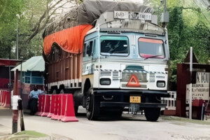 Rice imports resume at Hili port after 1 month 22 days