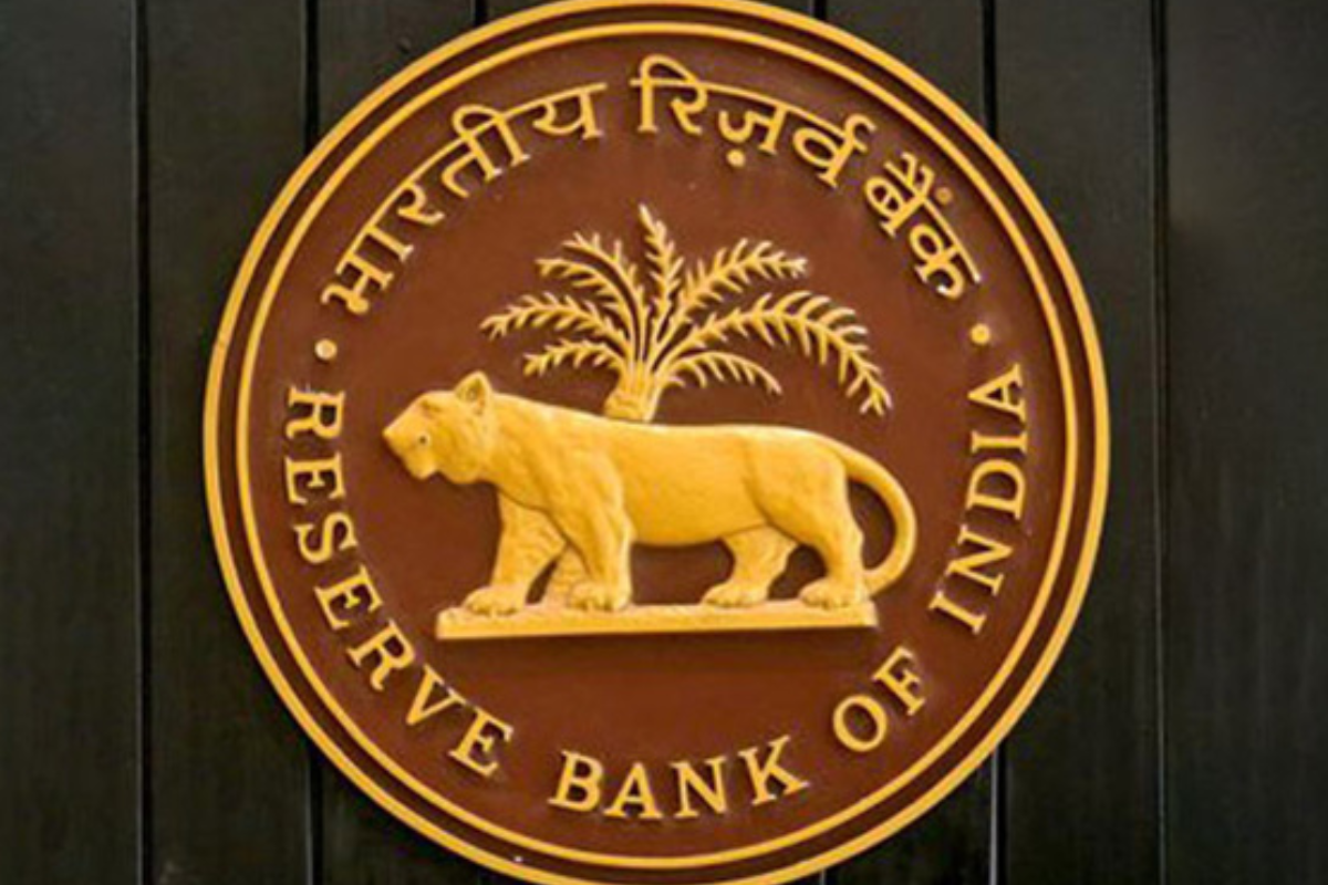 Risk-Based Premiums to Reward Strong Banks