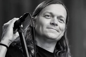 Rockstar Brad Arnold has passed away.