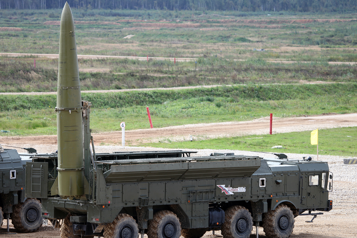 Russia again displays Iskander missile system