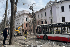 Russian Strikes Kill Three in Ukraine’s Sumy Region