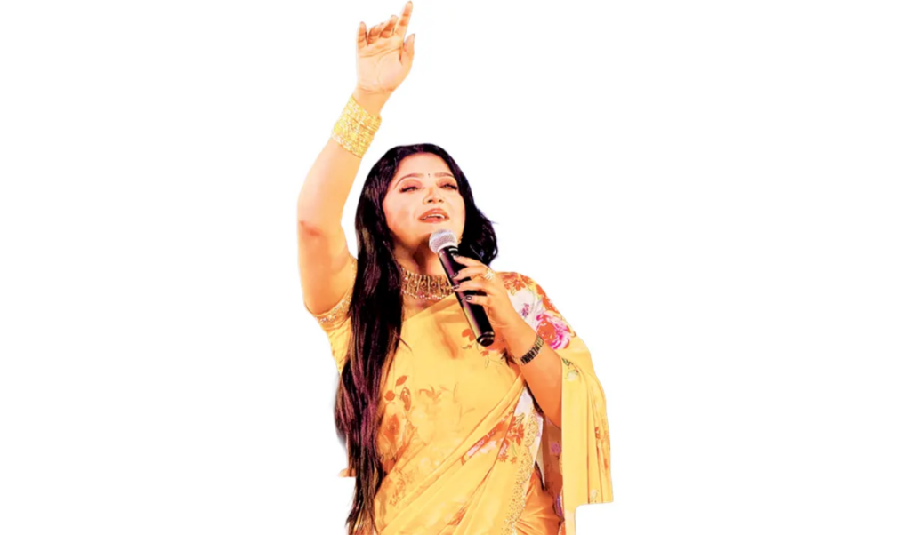salma busy with stage shows and music performances Salma Busy With Stage Shows and Music Performances