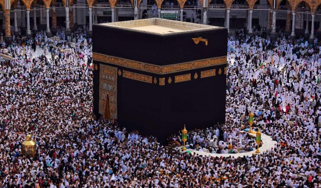 saudi arabia imposes ban on seriously ill pilgrims for hajj Saudi Arabia Imposes Ban on Seriously Ill Pilgrims for Hajj