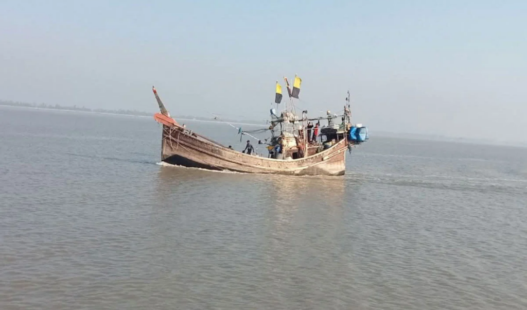 sea boundary gaps threaten kutubdia fishermen Sea Boundary Gaps Threaten Kutubdia Fishermen